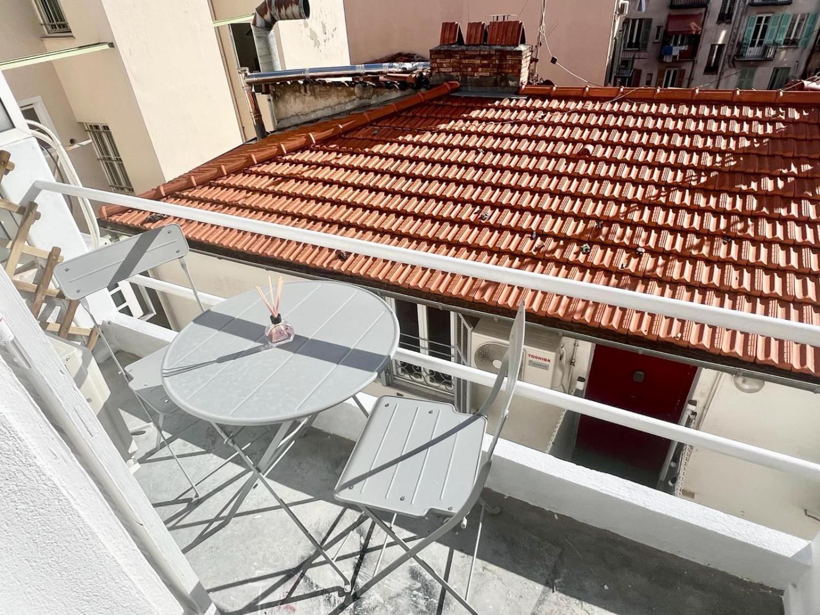 Appartement Moderne Renove Avec Balcon *